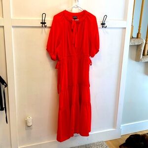 Long maxi dress can be dressed up or dressed down size large brand scoop.